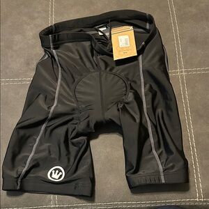 Canari Black Cycling Shorts with Gray Highlights